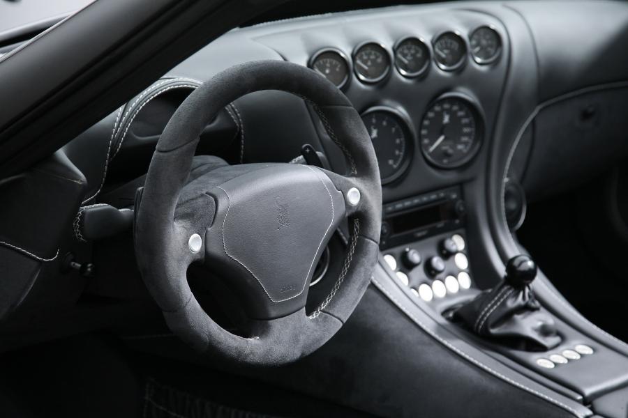 Интерьер Wiesmann Roadster MF5 Black Bat by dAHLer 2011 года  (фото 18 из 19)